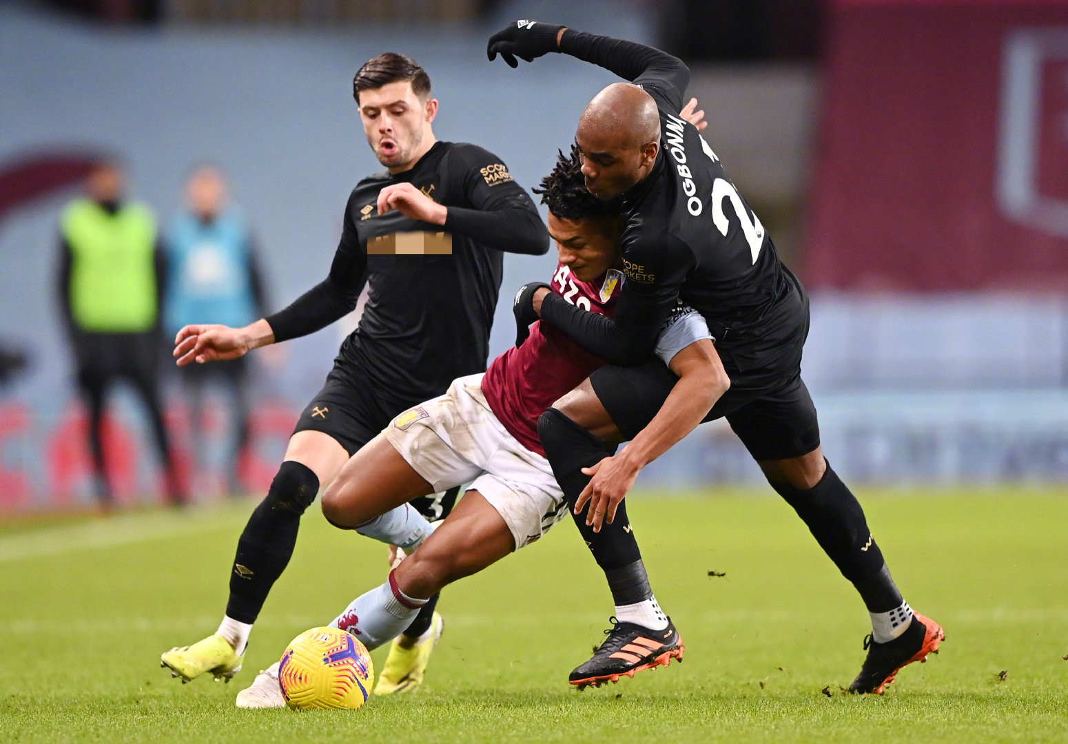 同时也吸引 同时也吸引