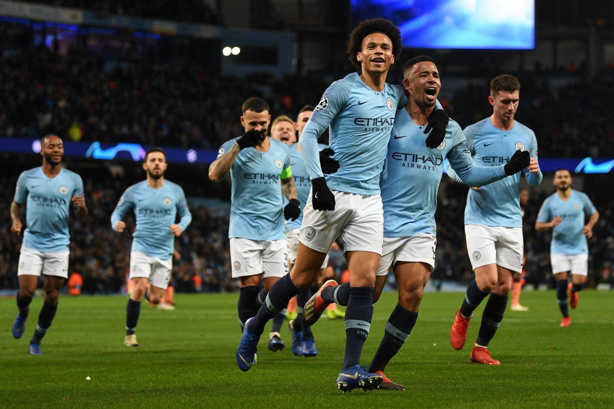 现不断向世 现不断向世